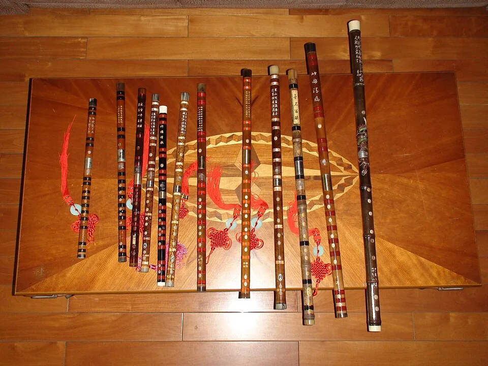 Dizi · Several sizes of bamboo flute